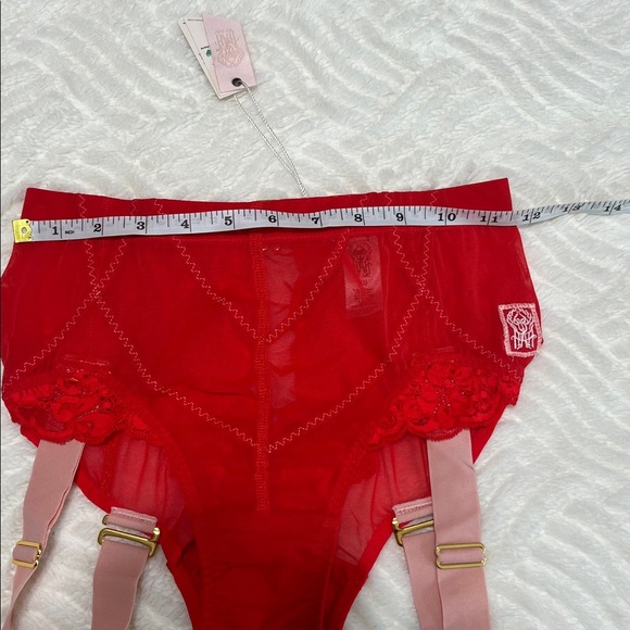 Free People Hole in One Panty Garter Briefs Red Lace Size XS NWT - Picture 9 of 9